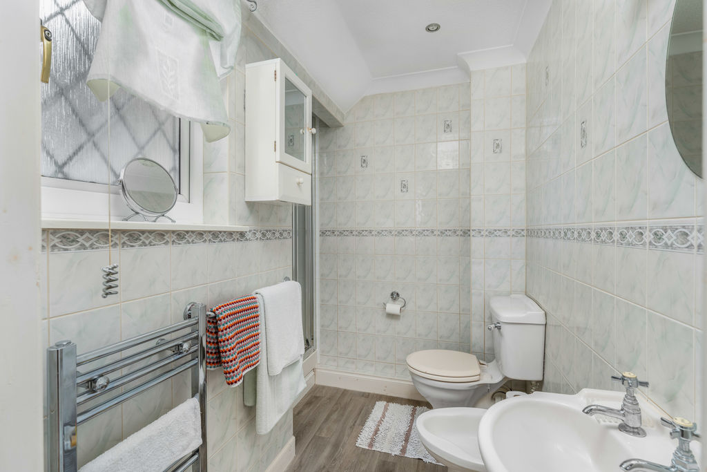 Astrop Gardens Kings Sutton